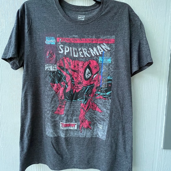 Marvel Comics Spider-Man Men's T-Shirt Size L - Picture 4 of 7